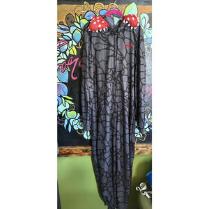 NWOT Stranger Things Costume Cosplay Demogorgon One Piece Sleepwear Black Large